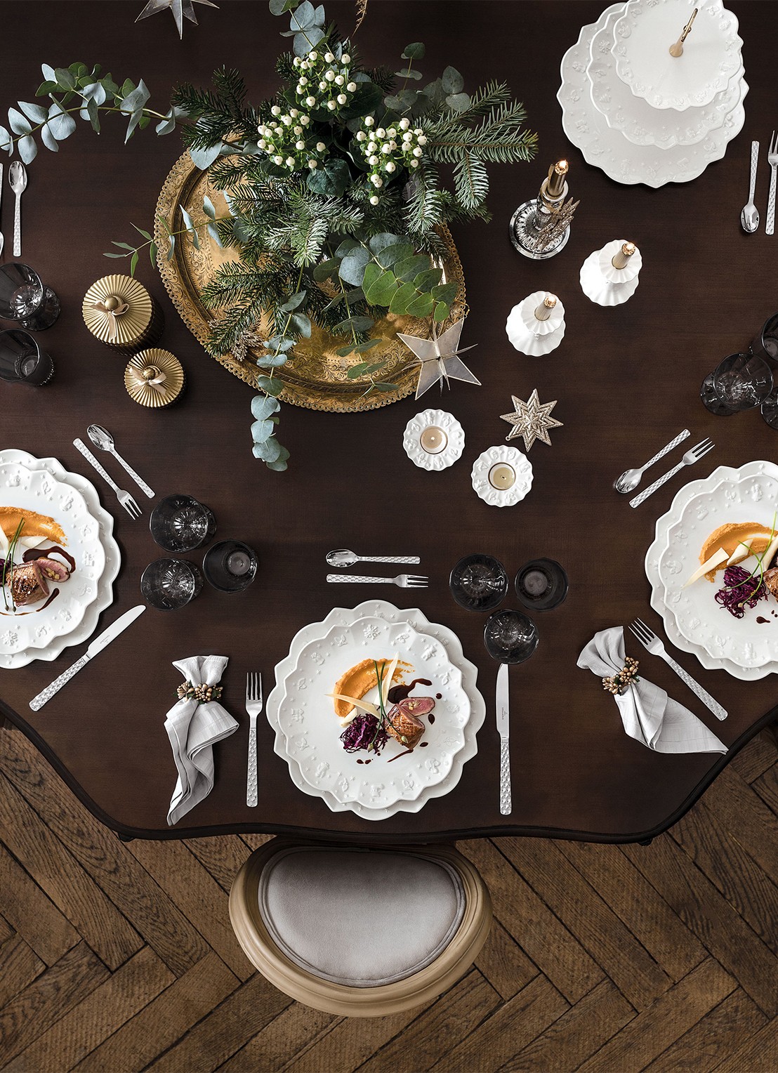 Villeroy & Boch Toy's Delight Royal Classic Kerst ontbijtbord 24 cm - detail 2 gebroken wit