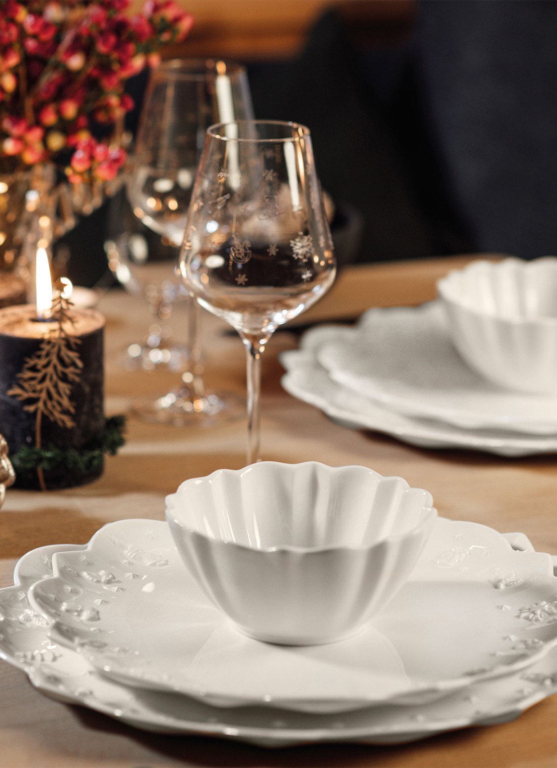Villeroy & Boch Toy's Delight Royal Classic Kerst ontbijtbord 24 cm - voorkant 8 gebroken wit