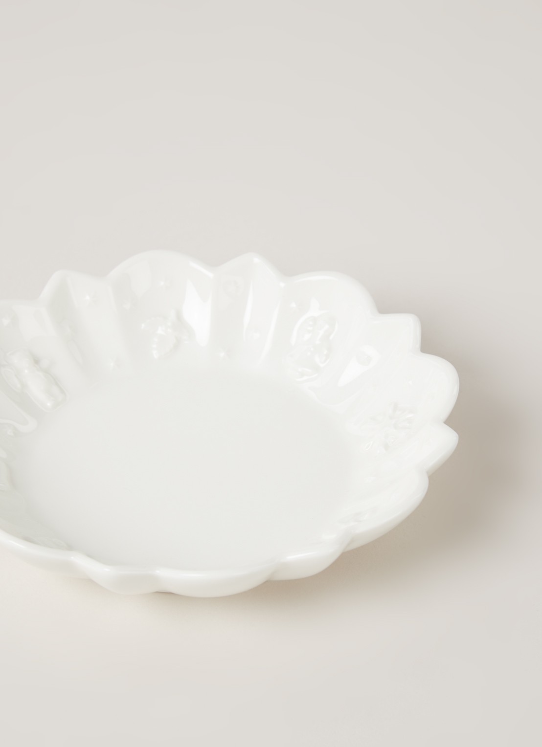 Villeroy & Boch Toy's Delight Royal Classic partyschaal 15 cm - detail gebroken wit