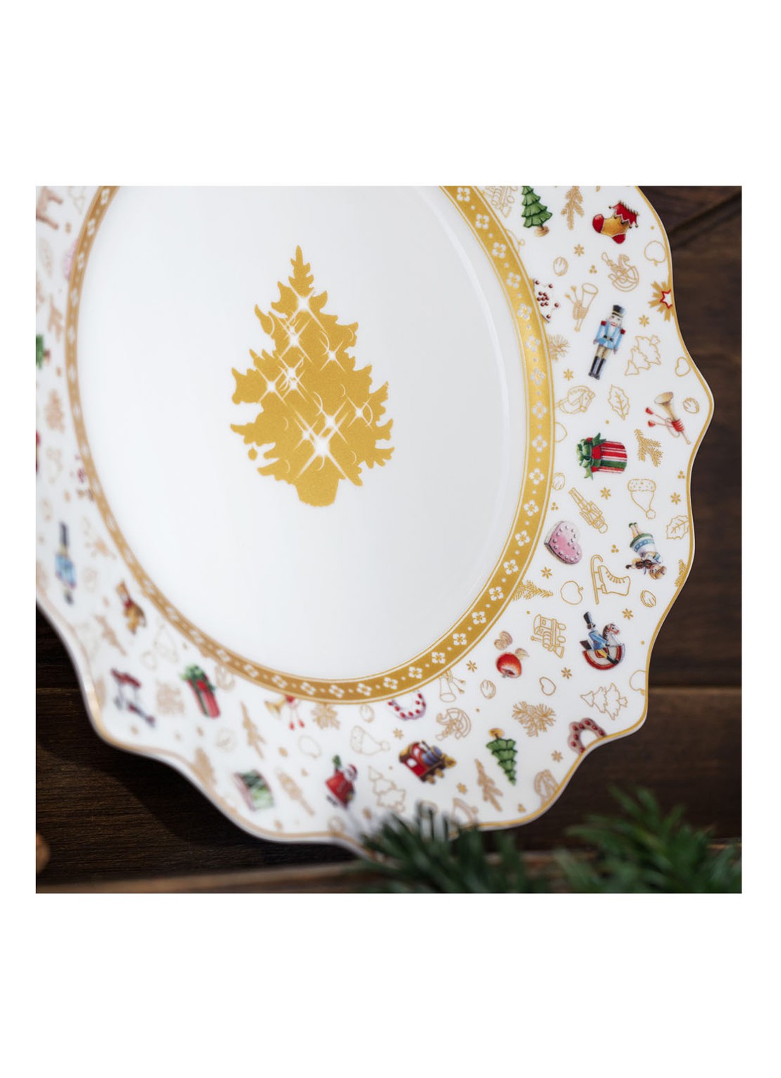 Villeroy & Boch Toys Delight kerst bord 24 cm - detail 5 gebroken wit