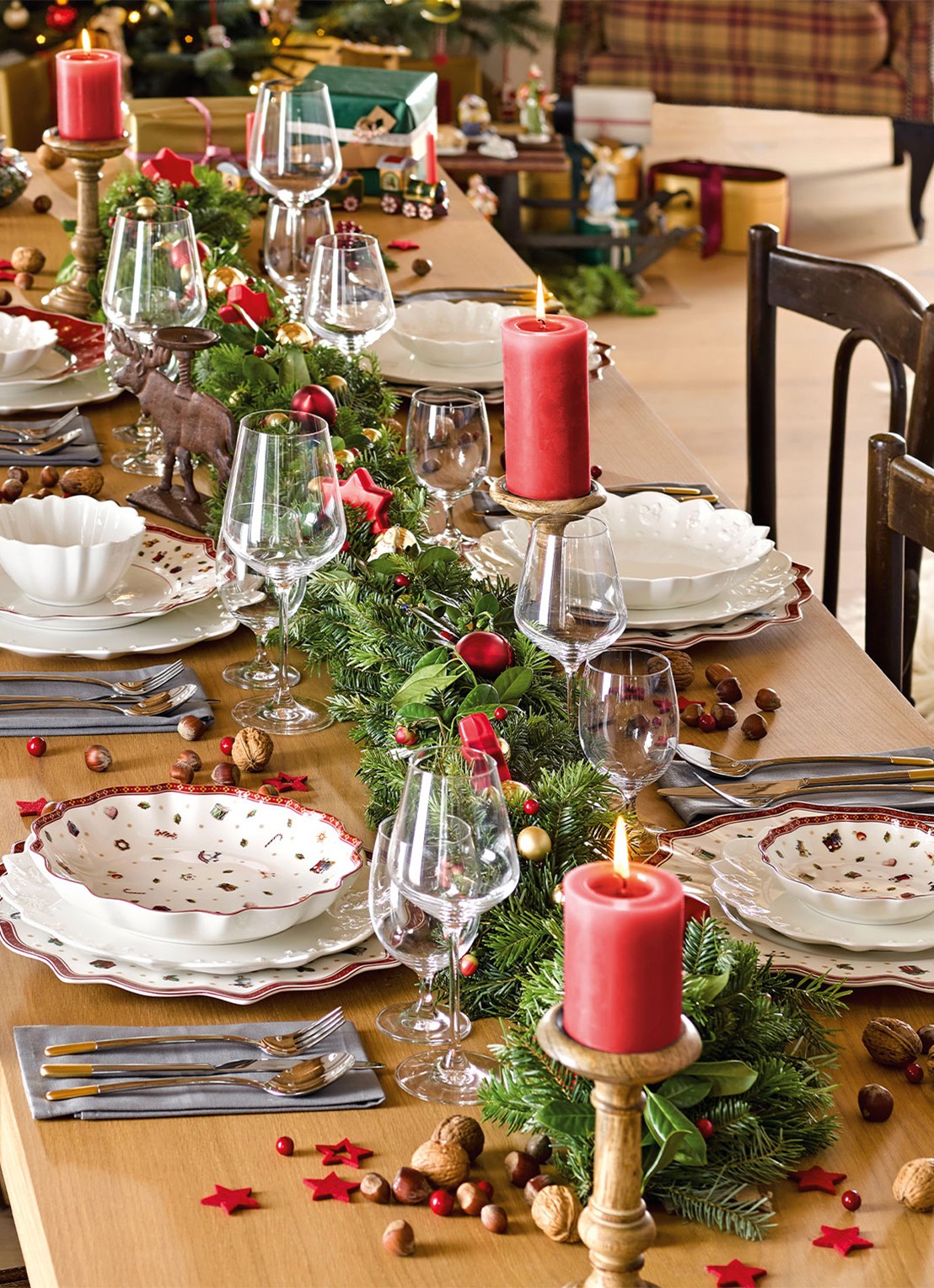Villeroy & Boch Toys Delight kerst serveerschaal 16 cm - detail 3 steenrood