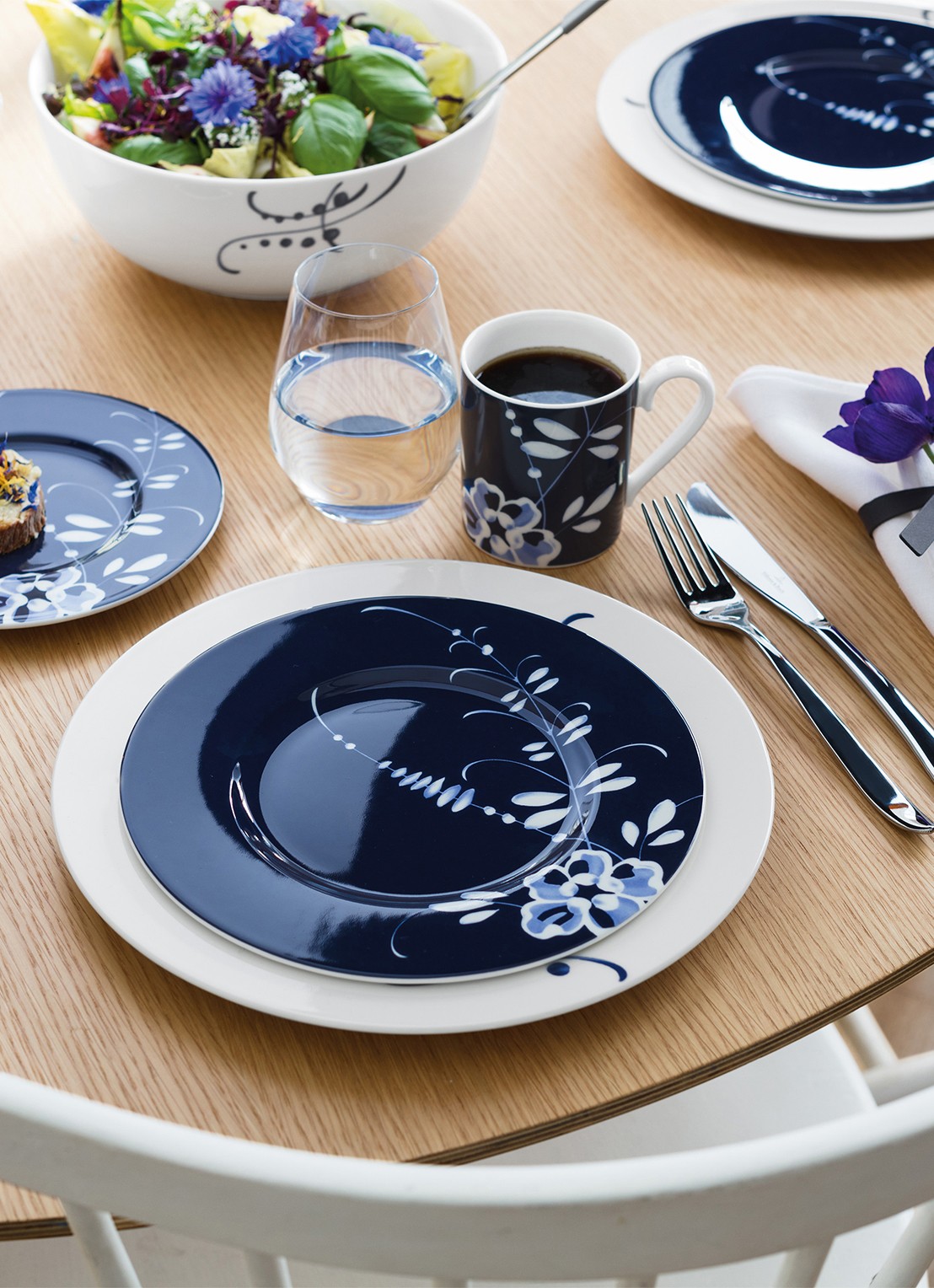 Villeroy & Boch Vieux Luxembourg Brindille ontbijtbord 22 cm - detail 3 donkerblauw