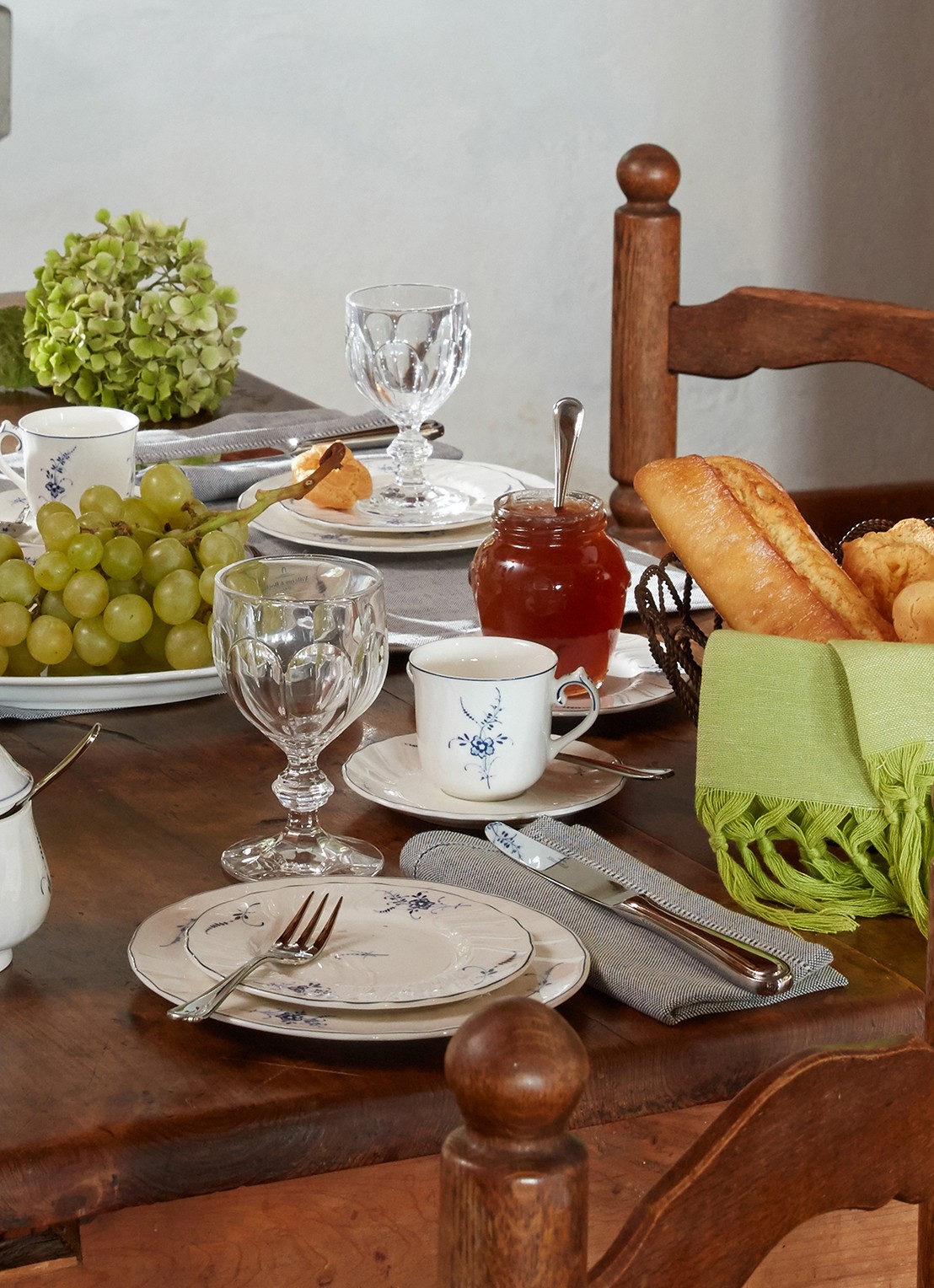 Villeroy & Boch Vieux Luxembourg espressokopje 10 cl - achterkant gebroken wit