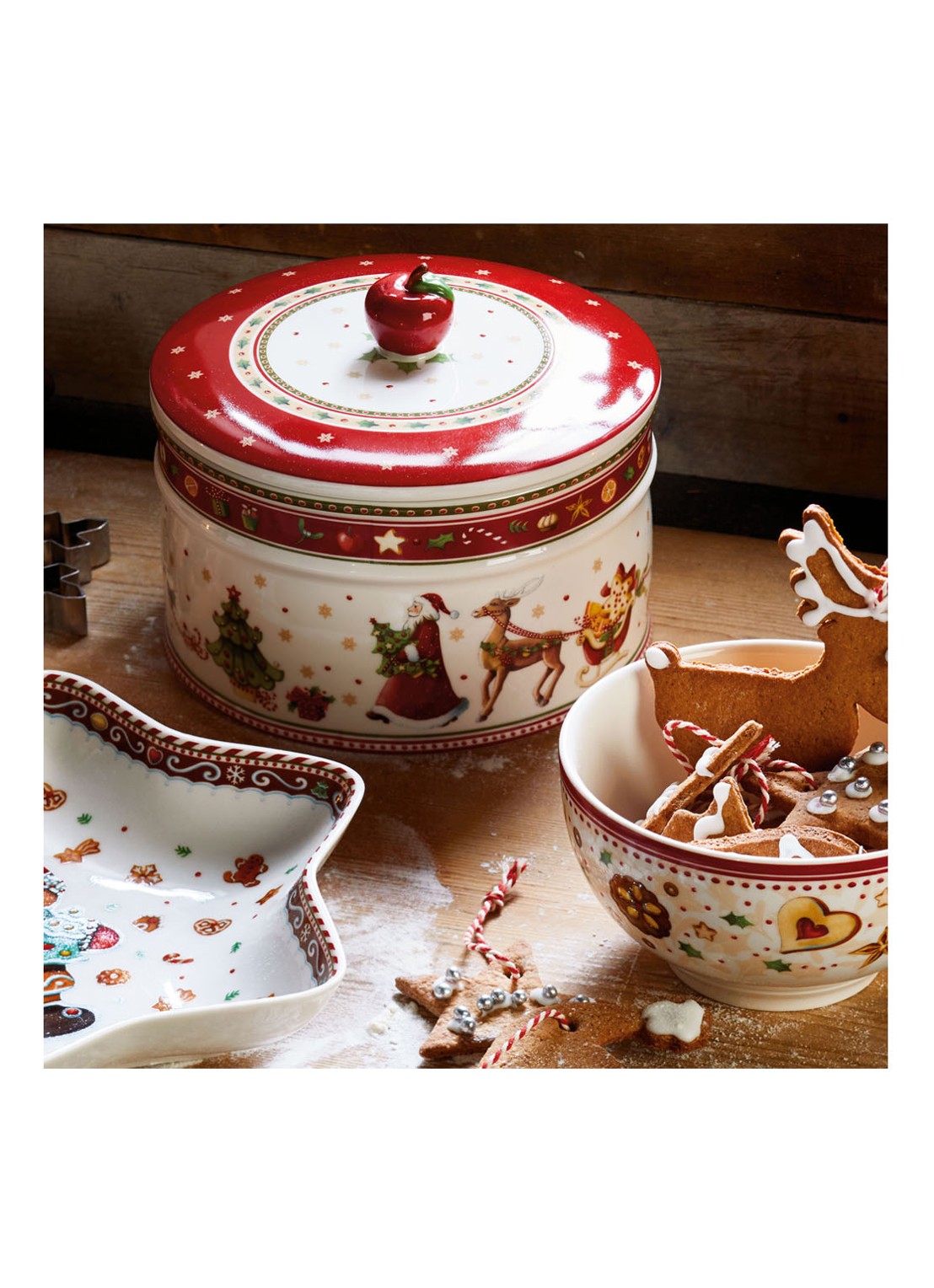 Villeroy & Boch Winter Bakery Delight Kerst snoeppot 17 cm - detail 5 steenrood