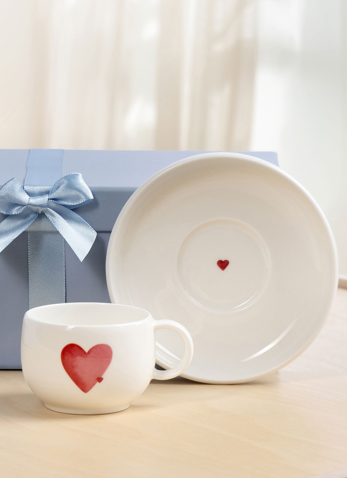Villeroy & Boch With Love espressokopje - voorkant 3 wit