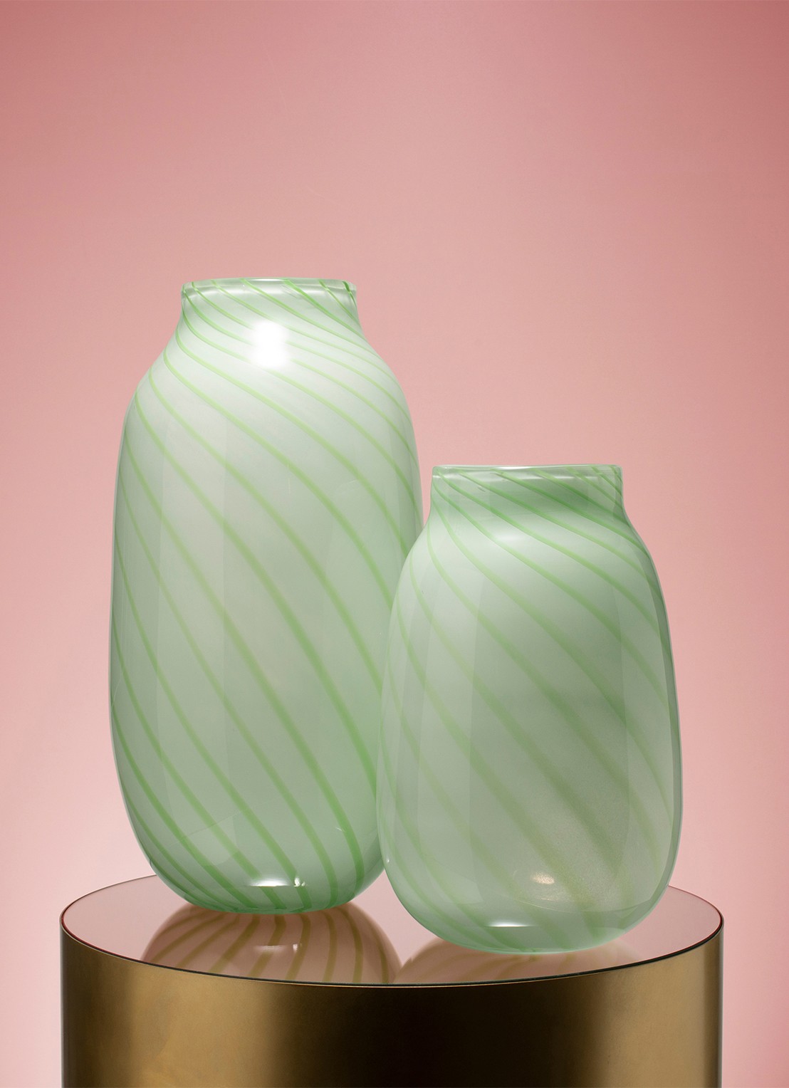 Vondels Vaas 38 cm - voorkant 2 mint