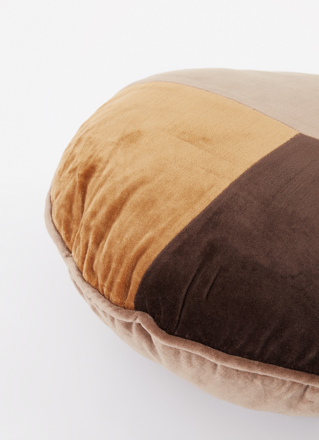 vtwonen Round sierkussen 40 cm - detail 2 undefined
