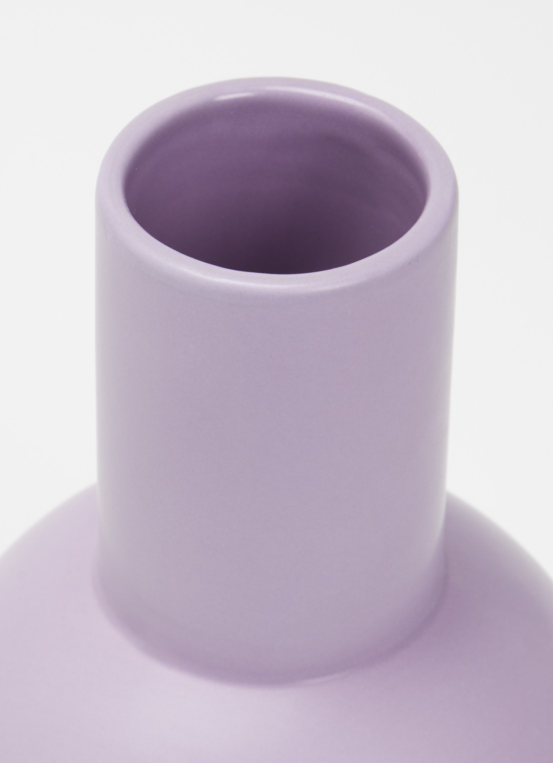 vtwonen Vaas 14 cm  - voorkant 2 paars