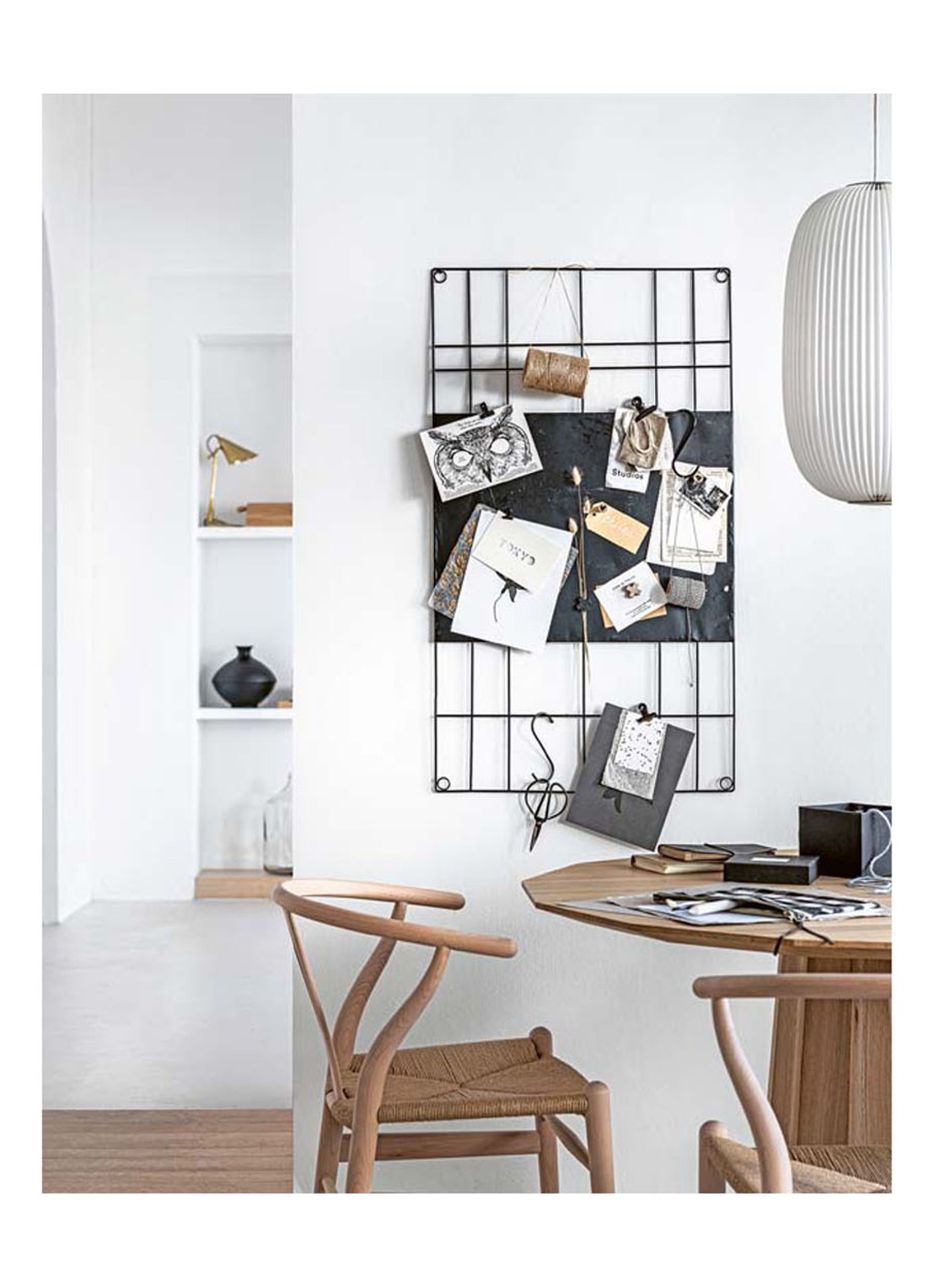vtwonen Wire memobord 60 x 105 cm - voorkant 2 zwart