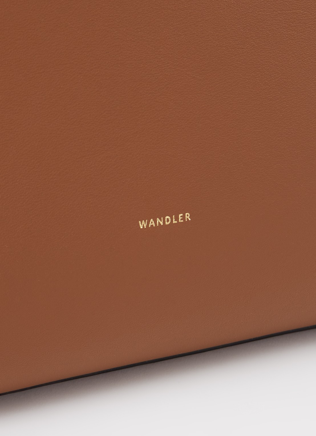 Wandler Jo schoudertas van kalfsleer - detail 3 cognac