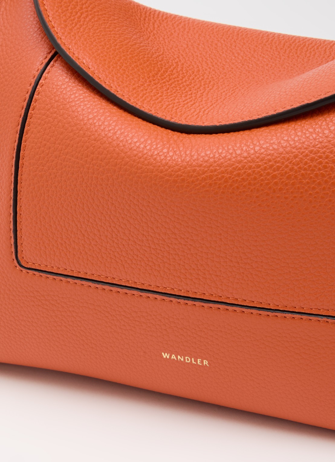 Wandler Penelope Slouch schoudertas van kalfsleer - detail 4 orange