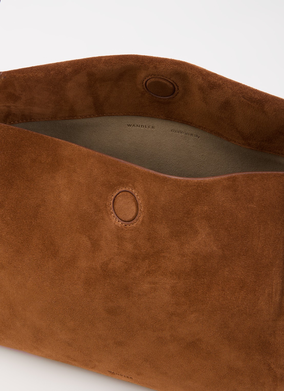 Wandler Penelope Tote Small schoudertas van kalfssuède - detail 3 cognac