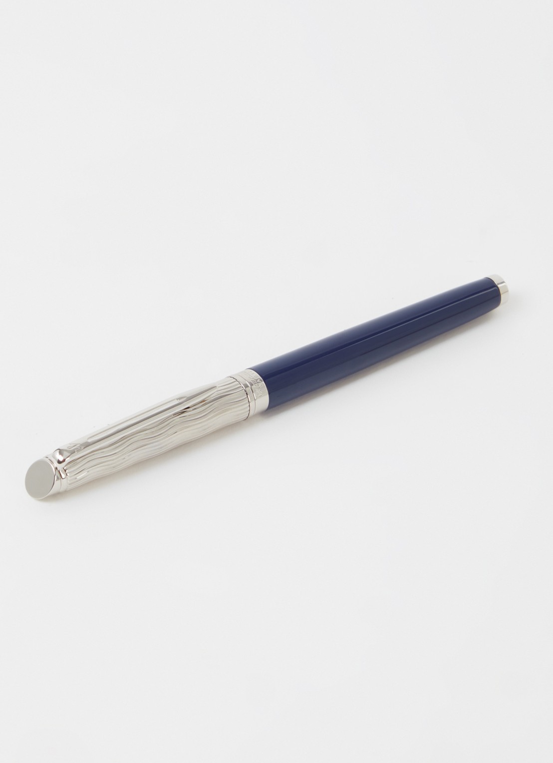 Waterman Hemisphere L'Essence Du Blue vulpen - voorkant 2 donkerblauw