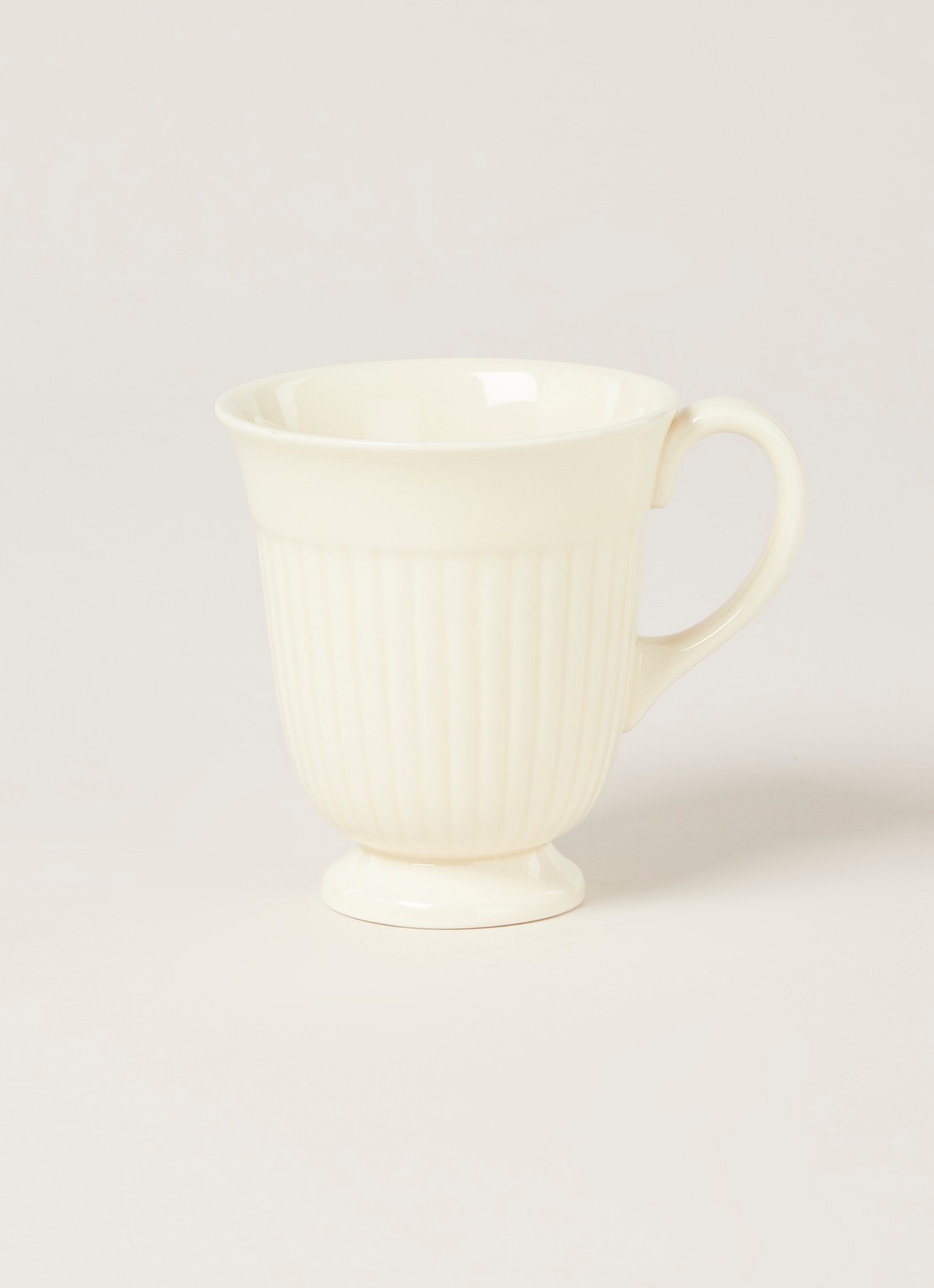 Wedgwood Edme Early Morning kopje 12 cl - voorkant 2 gebroken wit