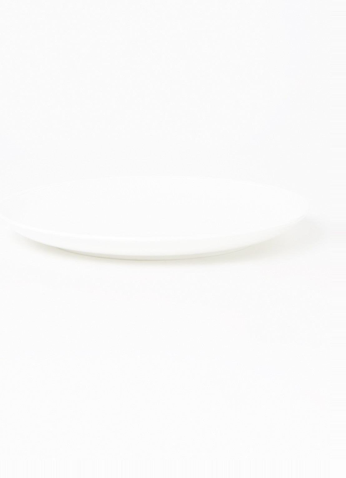 Wedgwood Gio dinerbord 23 cm  - voorkant 3 gebroken wit