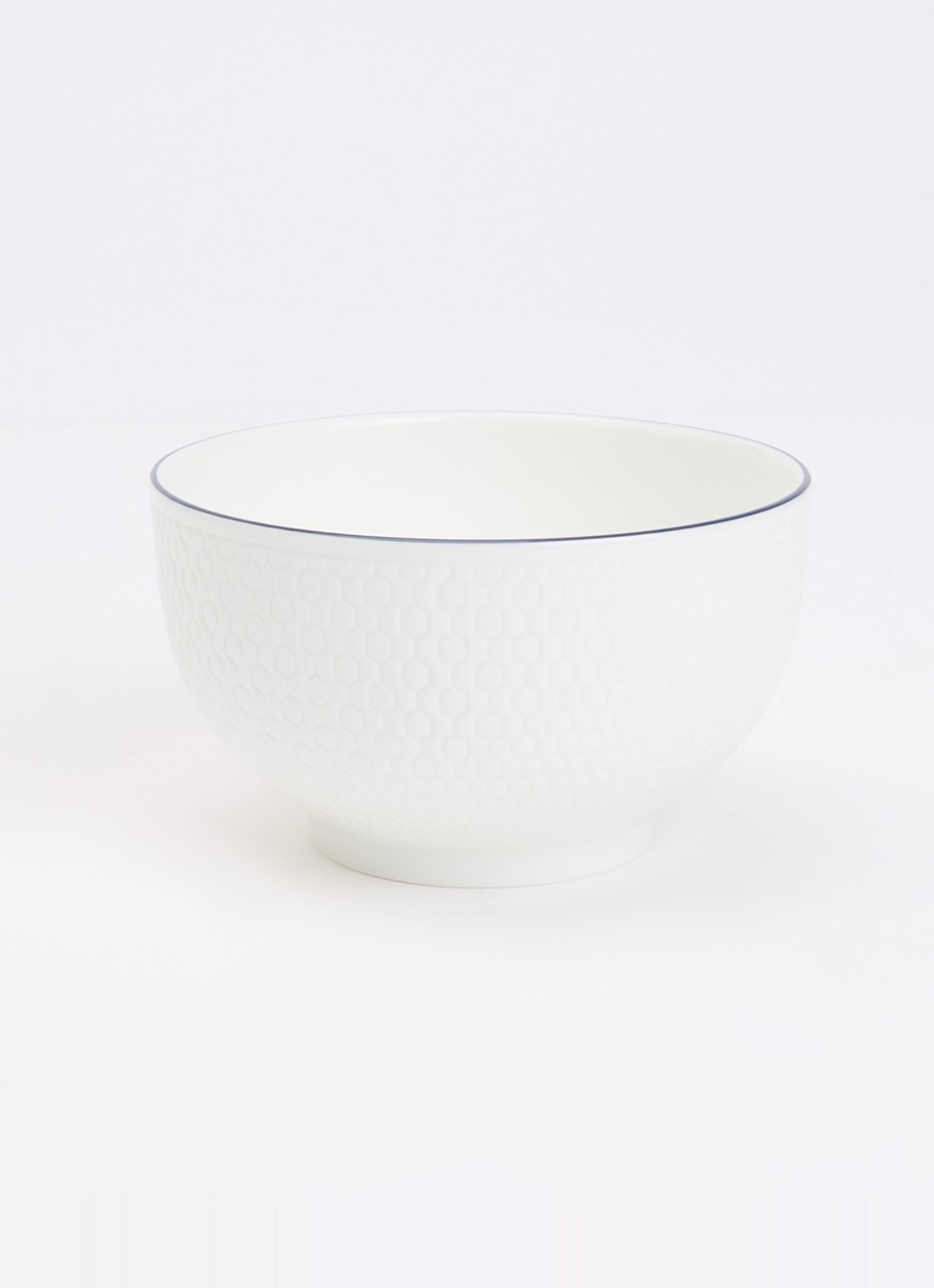 Wedgwood Gio kom 11 cm - voorkant 2 gebroken wit