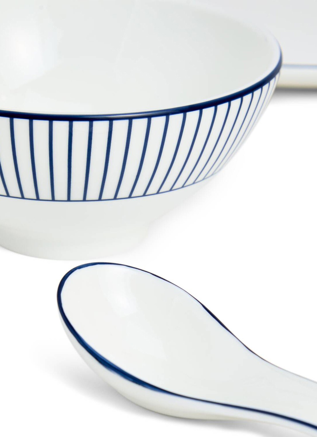Wedgwood Gio serviesset 8-delig - voorkant 2 wit