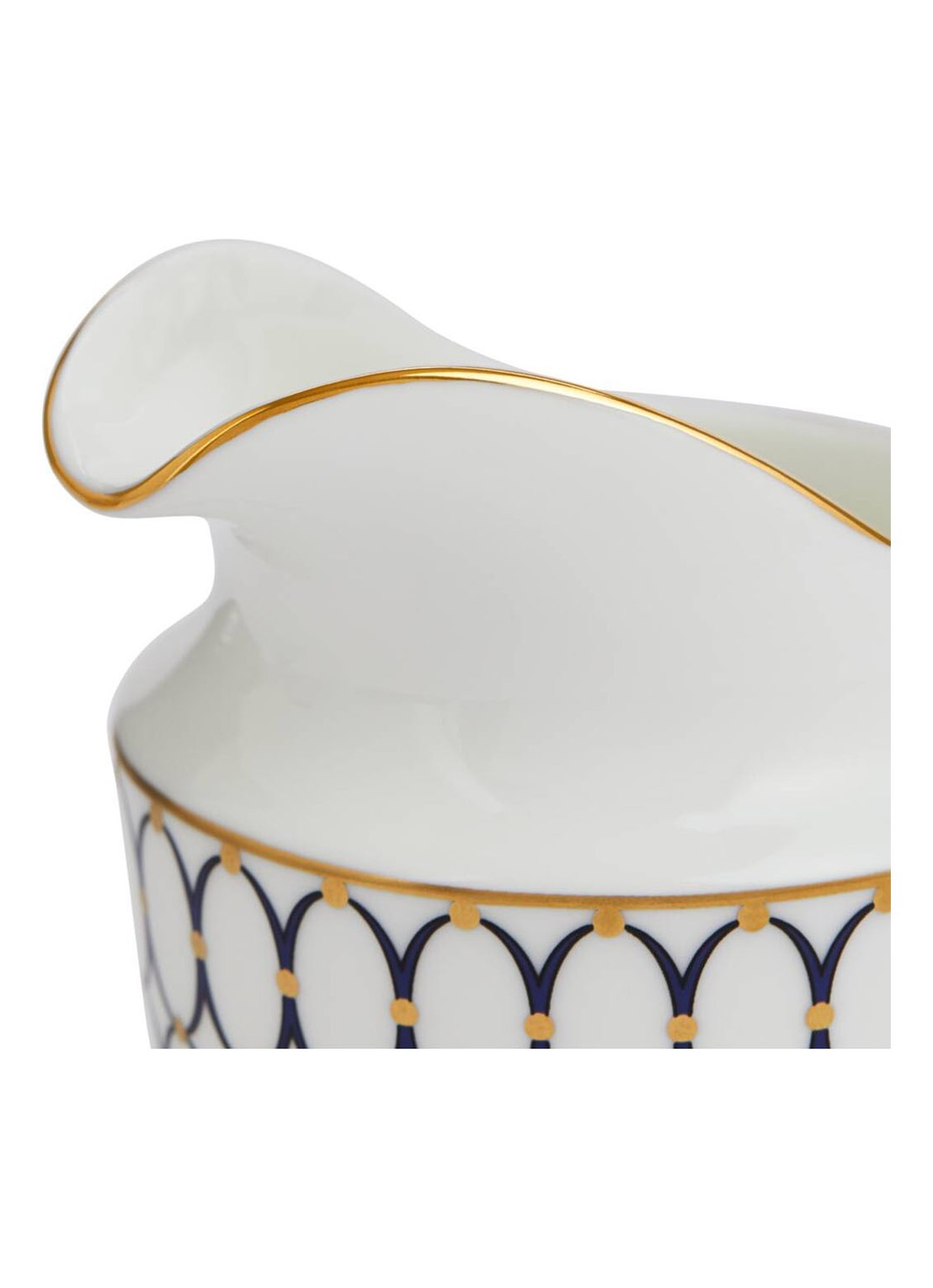 Wedgwood Renaissance Gold melkkannetje 20 cl  - voorkant 3 gebroken wit