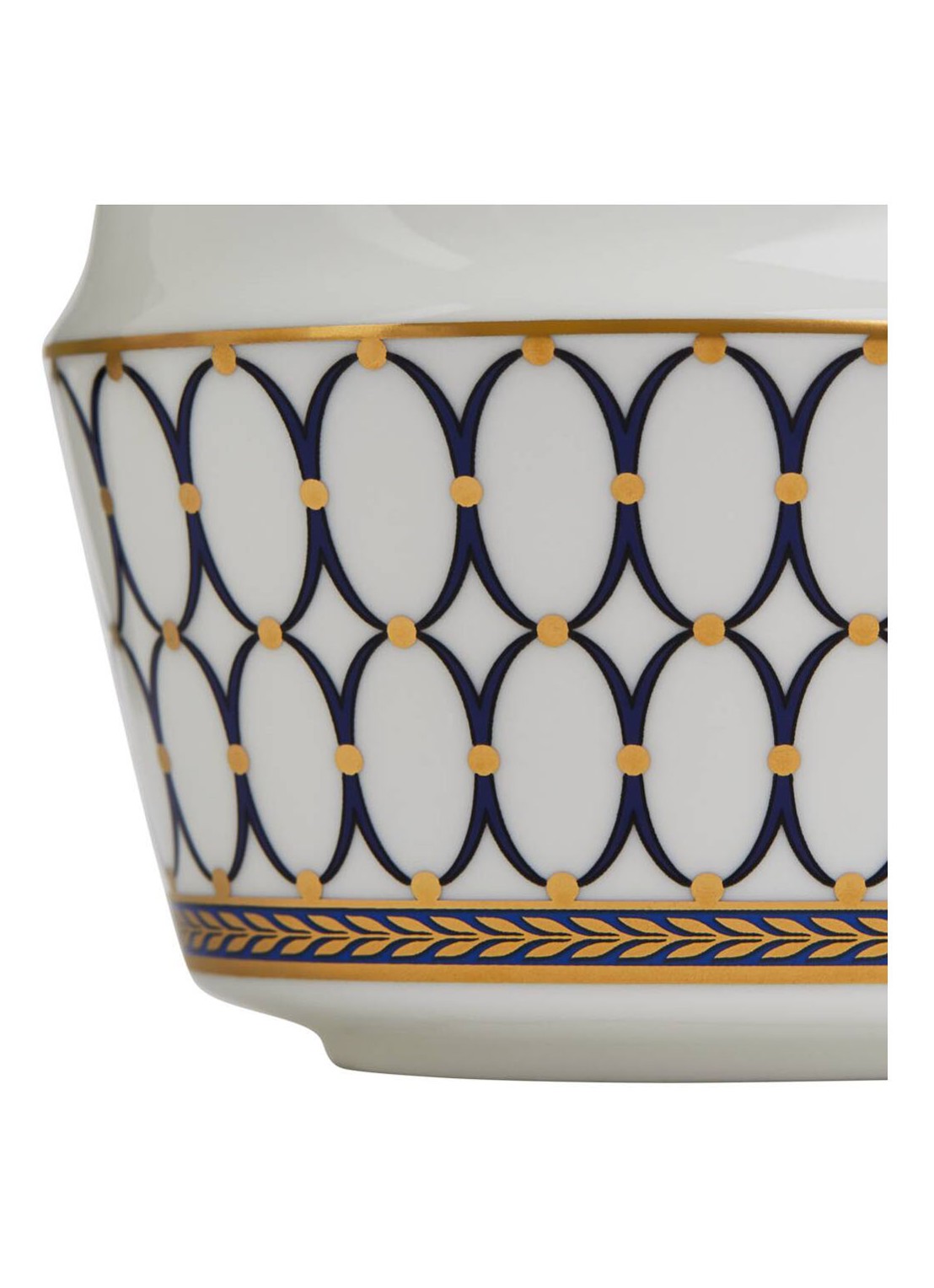 Wedgwood Renaissance Gold sauskom 400 ml - detail 3 gebroken wit