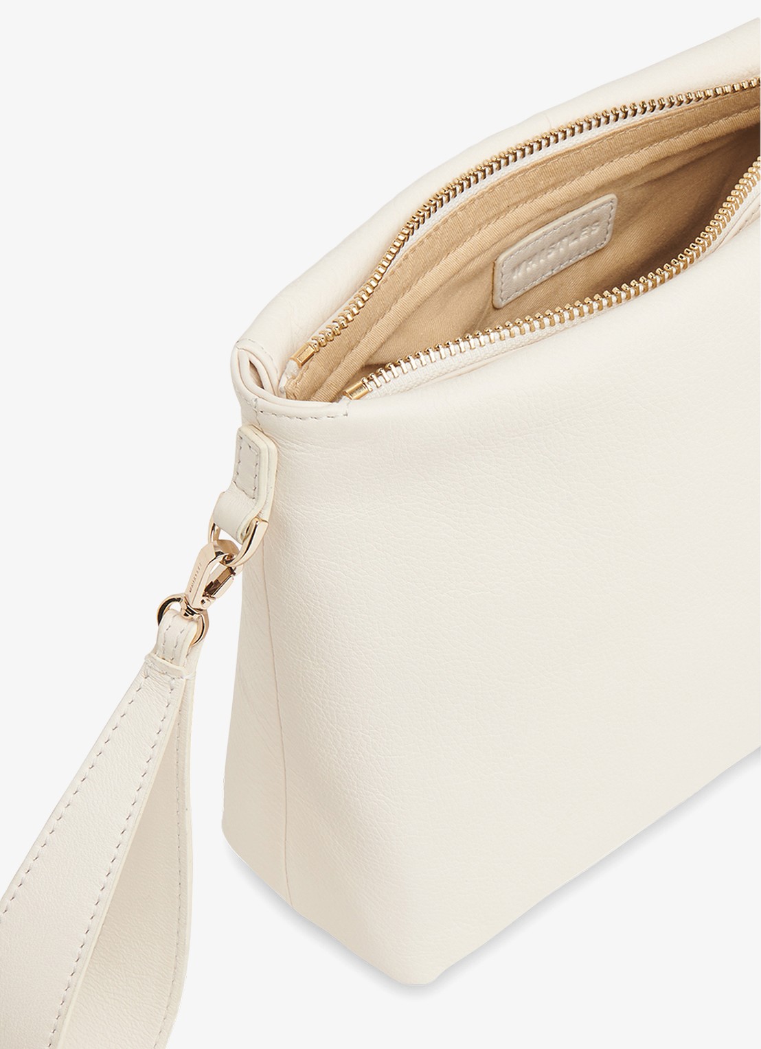 Whistles Avah clutch van leer - detail 2 ivoor