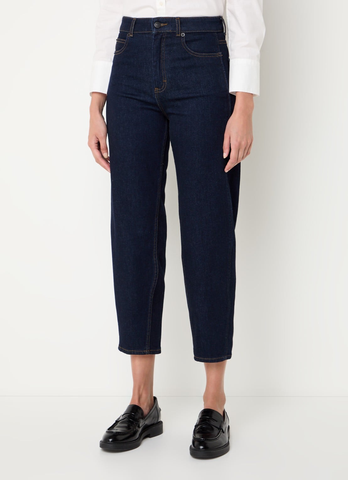 Whistles Barrel high waist cropped tapered jeans met donkere wassing - detail indigo