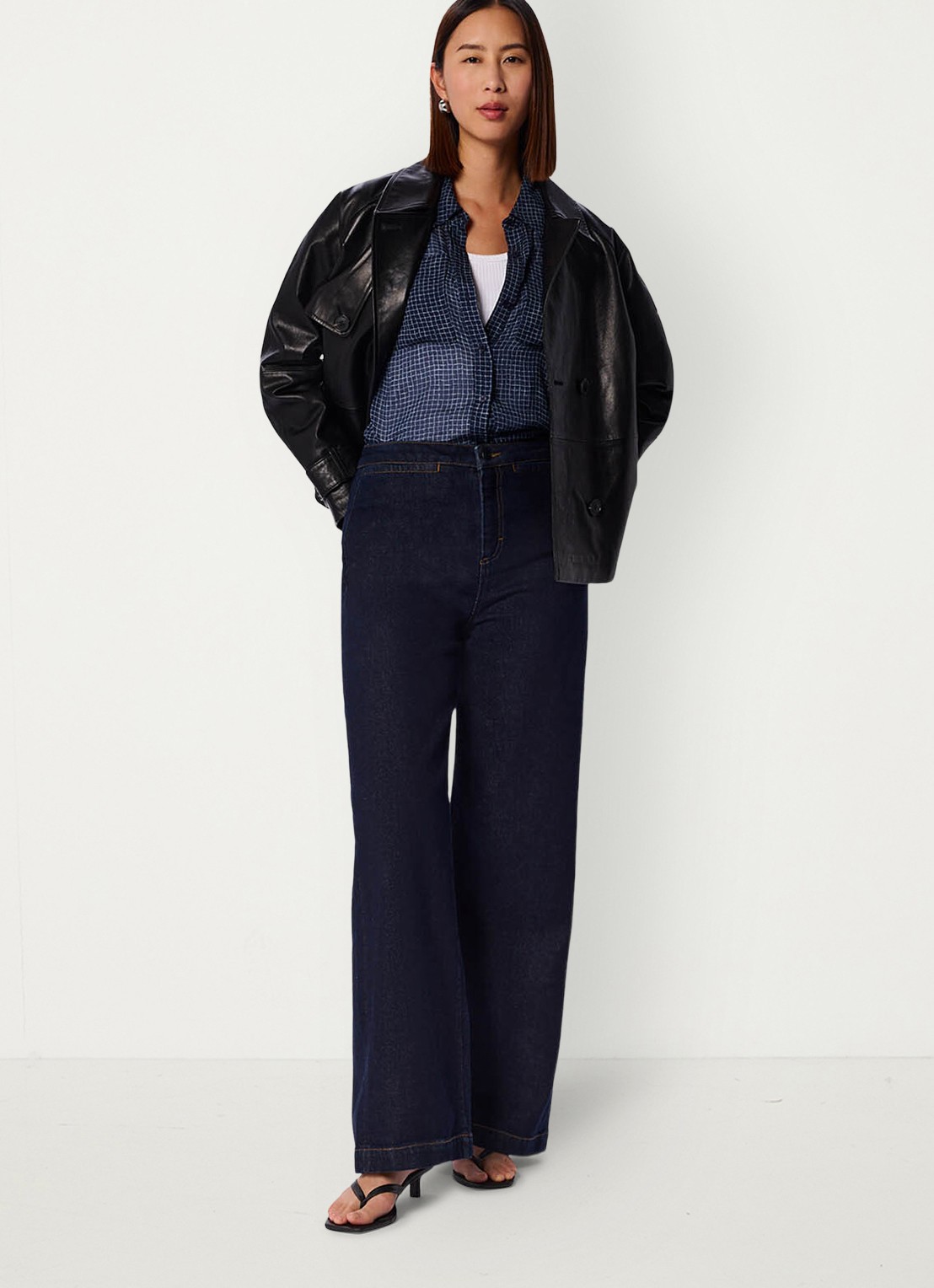 Whistles Blouse met borstzakken - voorkant 2 blauw