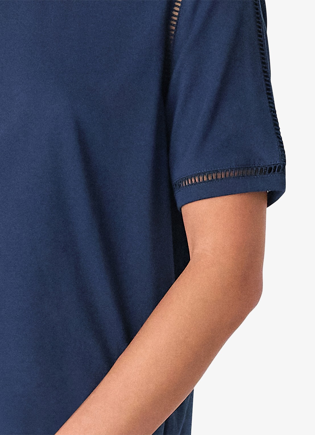 Whistles Broderie T-shirt met opengewerkt dessin - detail 3 donkerblauw