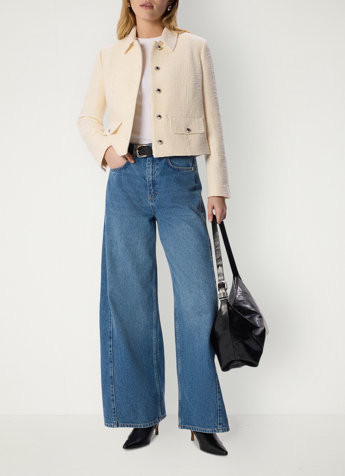 Whistles Cropped jack van blouclé  - voorkant 3 beige