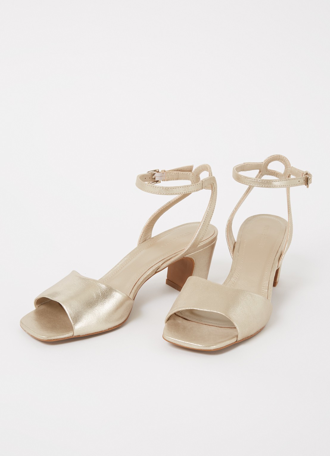 Whistles Emerson sandalette van leer met metallic finish - detail goud