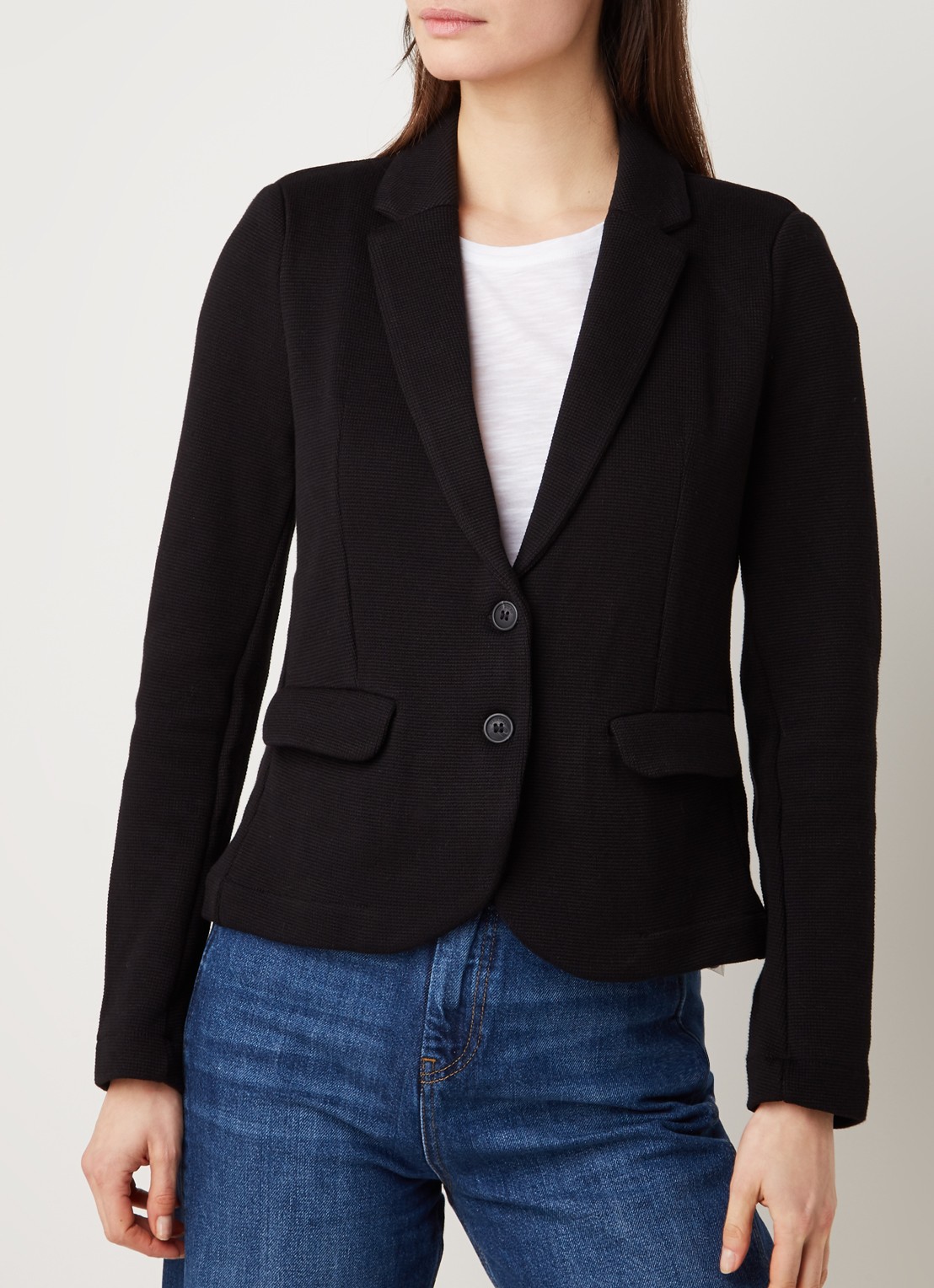 Whistles Fijngebreide blazer met klepzakken - detail zwart