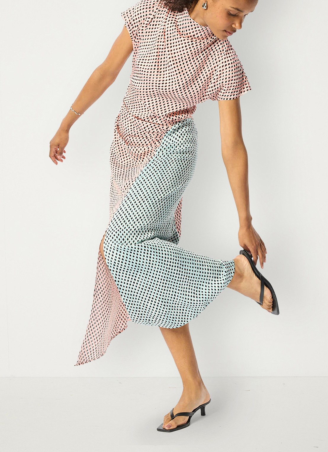 Whistles Graphic Check maxi jurk met grafische print - detail 6 roze