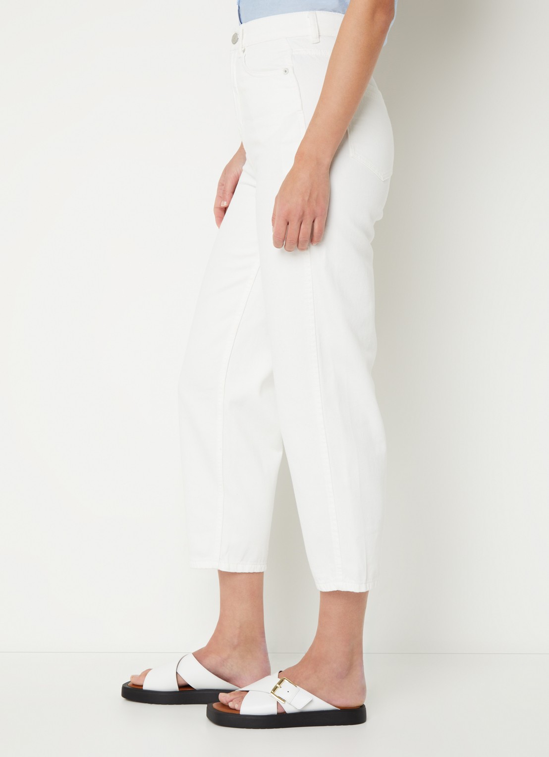Whistles High waist tapered cropped jeans met gekleurde wassing - detail 5 wit