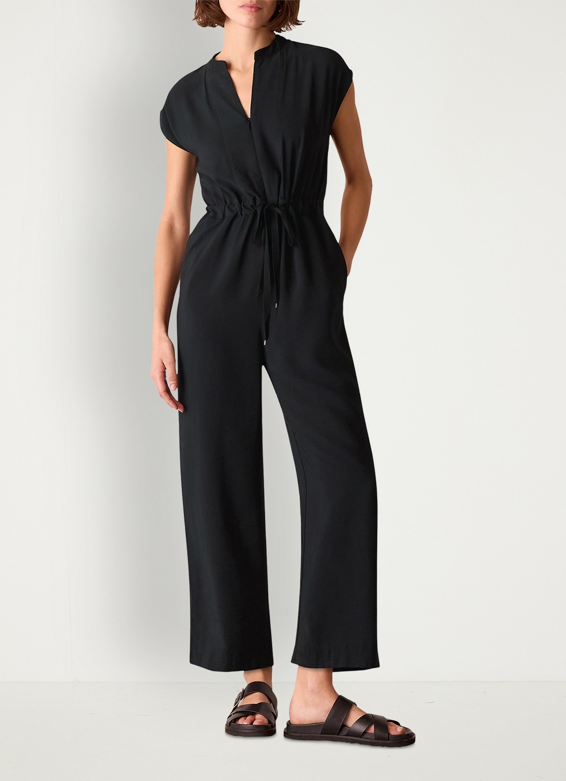 Whistles Hollie straight fit jumpsuit met steekzakken - voorkant 3 zwart