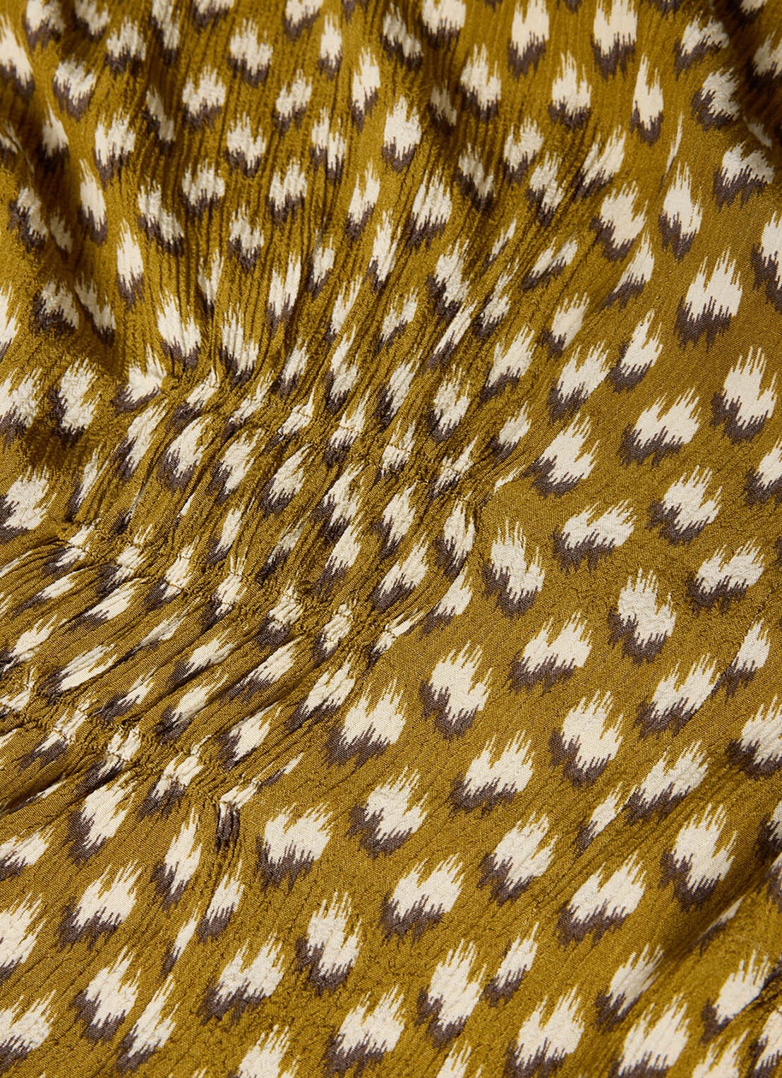 Whistles Ikat top met smockwerk en print - detail 3 bronsgroen