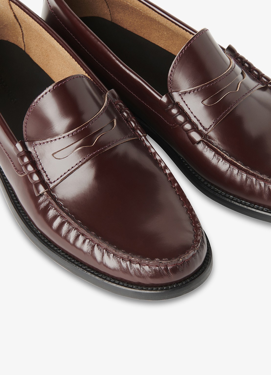 Whistles Manni Slim loafer van leer  - detail 2 bordeauxrood
