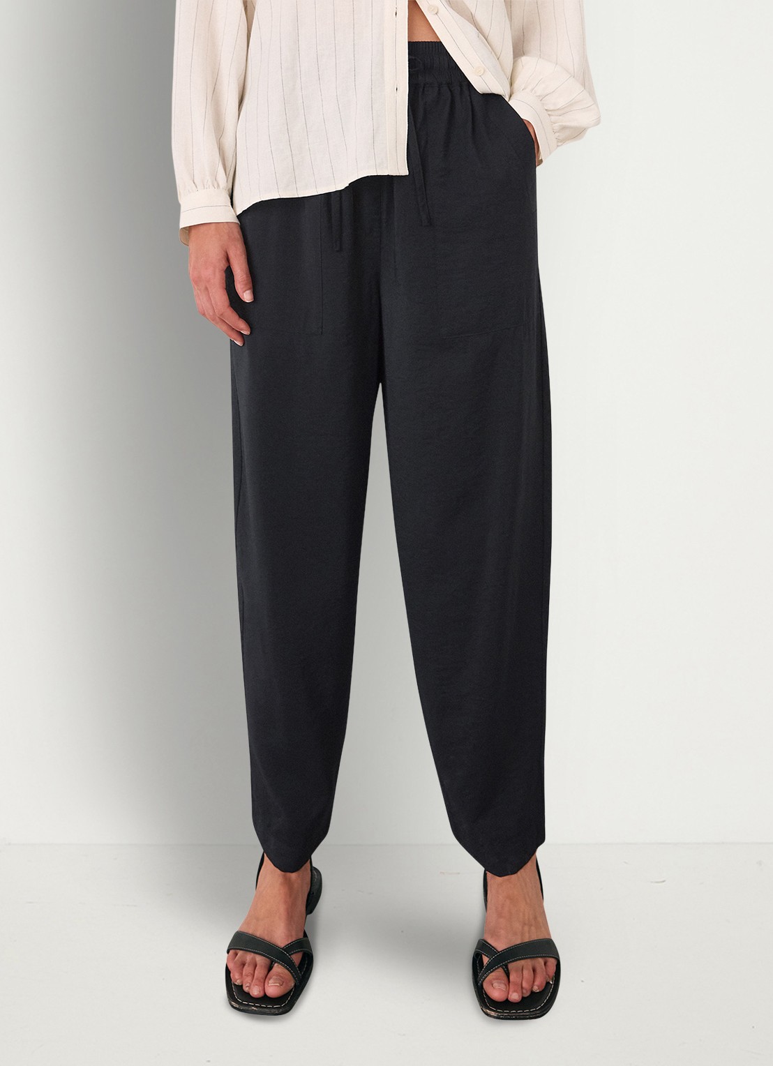 Whistles Mid waist regular fit broek met trekkoord - detail 3 zwart