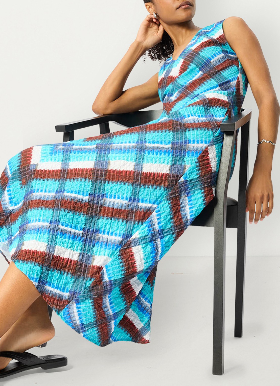 Whistles Midi jurk met grafische print - detail 5 staalblauw
