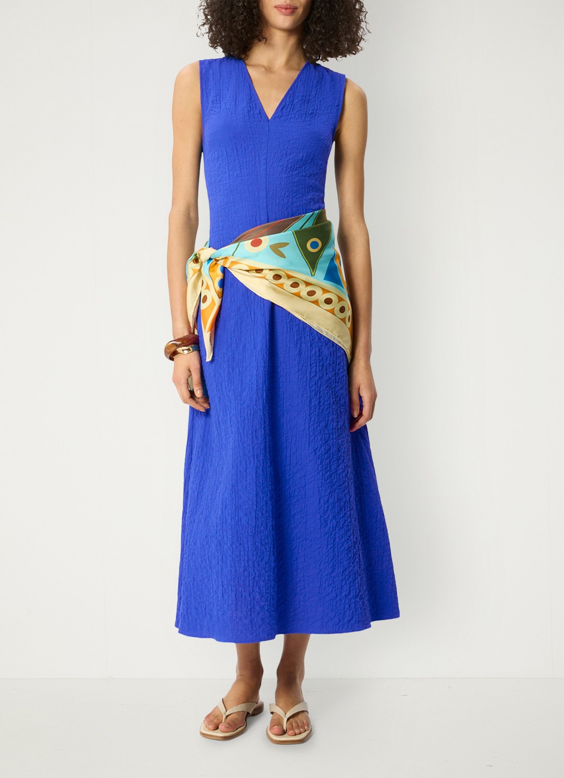 Whistles Midi jurk met V-hals en structuur - voorkant 2 blauw