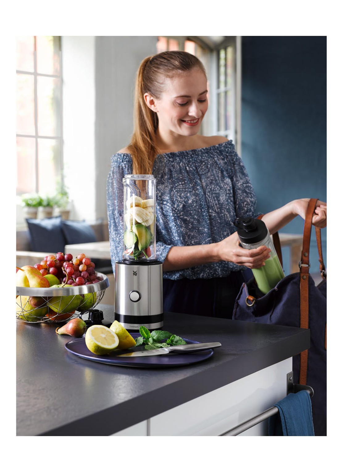 WMF KITCHENmini Smoothie To Go blender 0,6 liter - detail 7 zilver