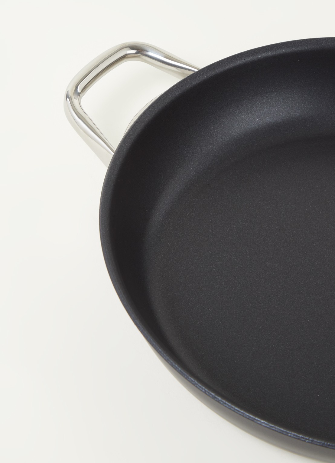 WMF Steak Profi serveerpan 28cm - detail 3 zwart