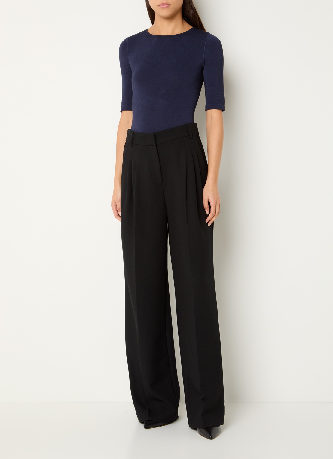 Wolford Bahamas body met ronde hals - voorkant 4 donkerblauw