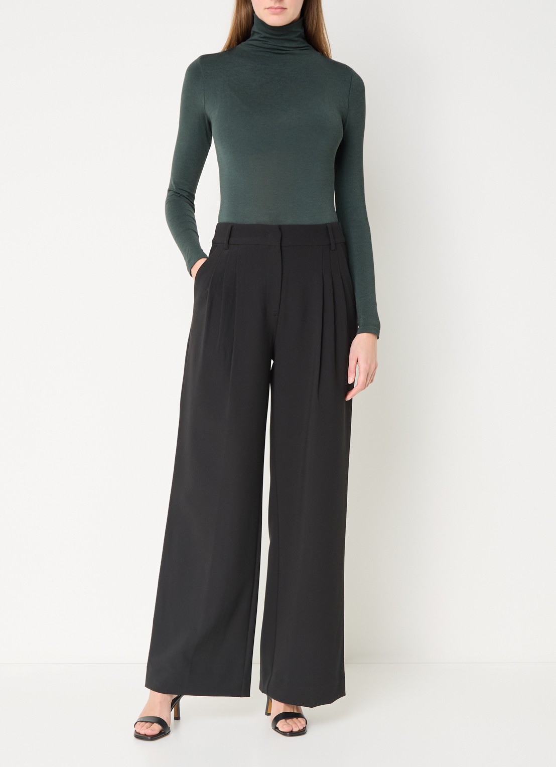 Wolford Colorado stringbody met col - voorkant 2 groen