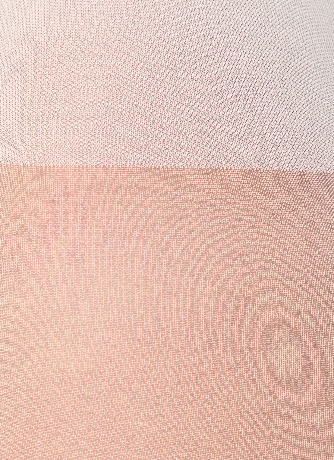 Wolford Individual panty in 20 denier - detail gebroken wit