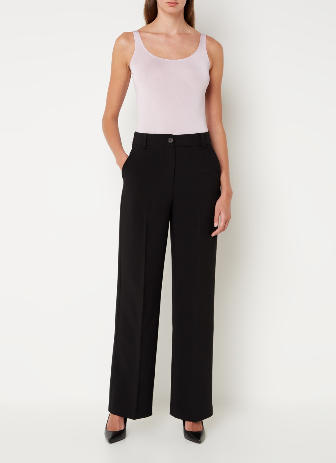 Wolford Jamaika body met ronde hals - voorkant 4 lichtroze