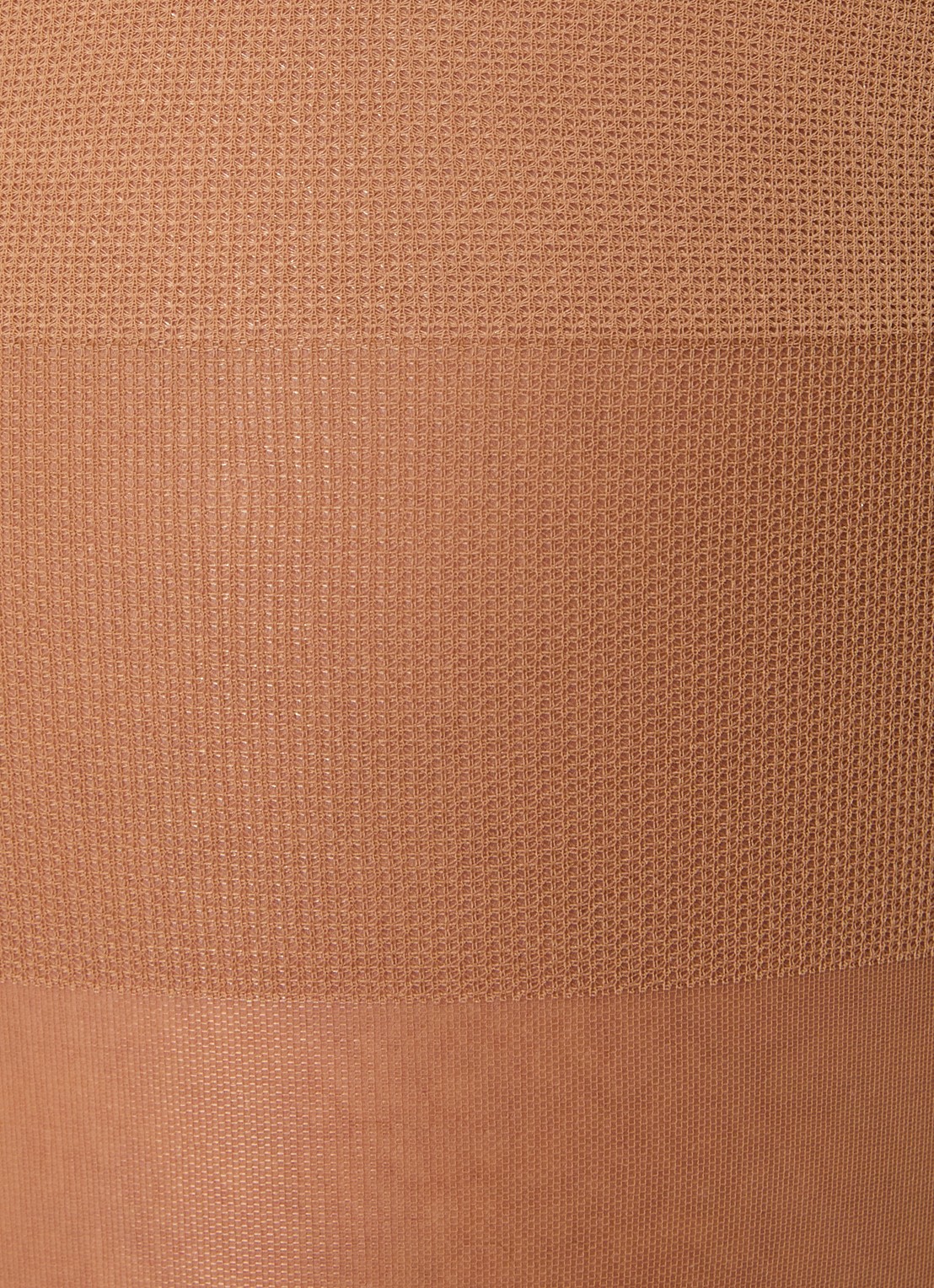 Wolford Miss W panty in 30 denier - detail lichtbruin