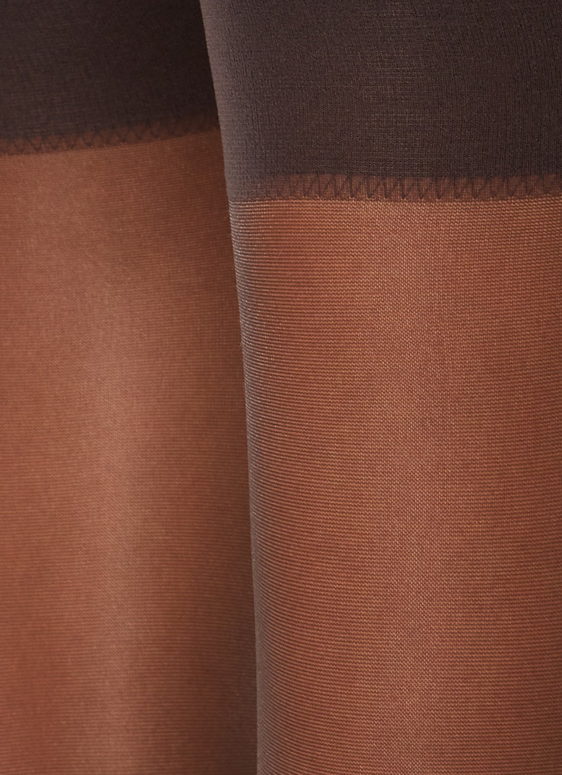 Wolford Satin Touch pantykousen in 20 denier - detail diepzwart