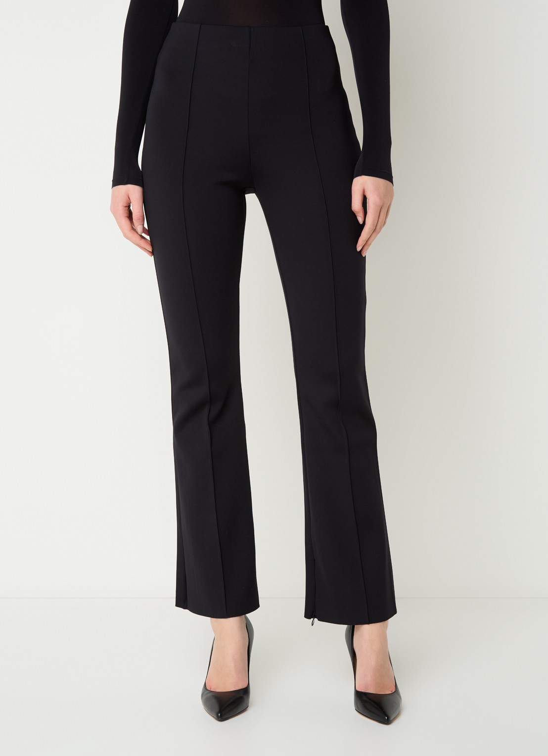 Wolford Scuba high waist flared legging met persplooi - detail zwart