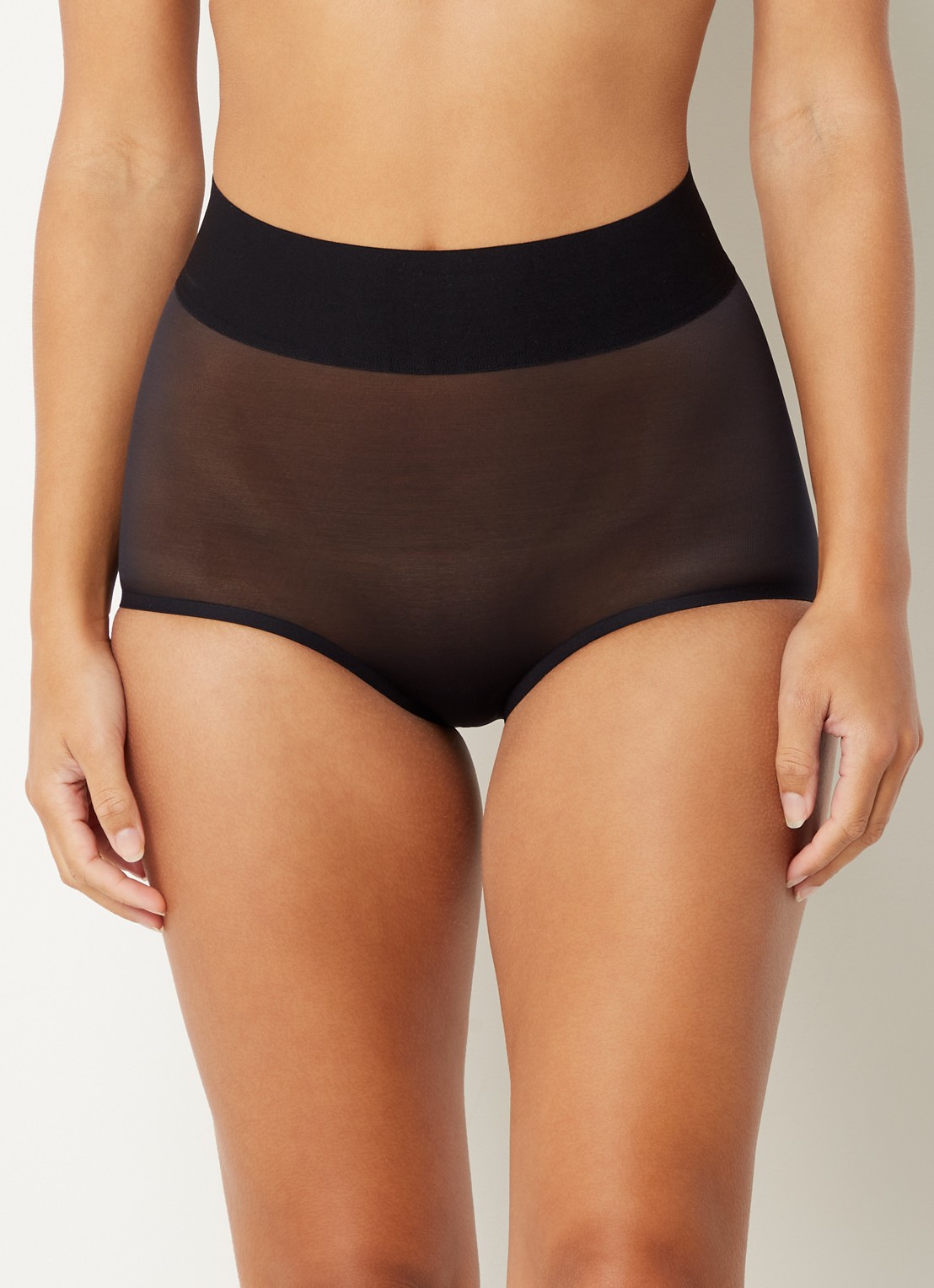 Wolford Sheer Touch Control corrigerende slip - detail 2 zwart
