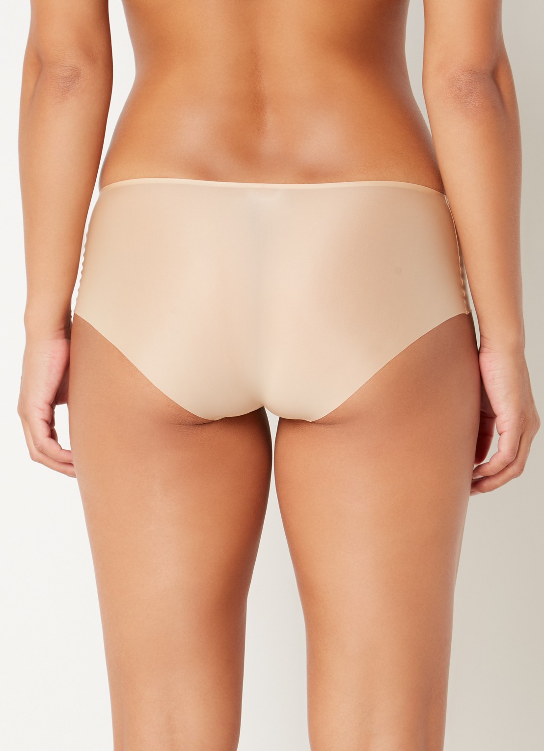 Wolford Skin naadloze slip - achterkant beige