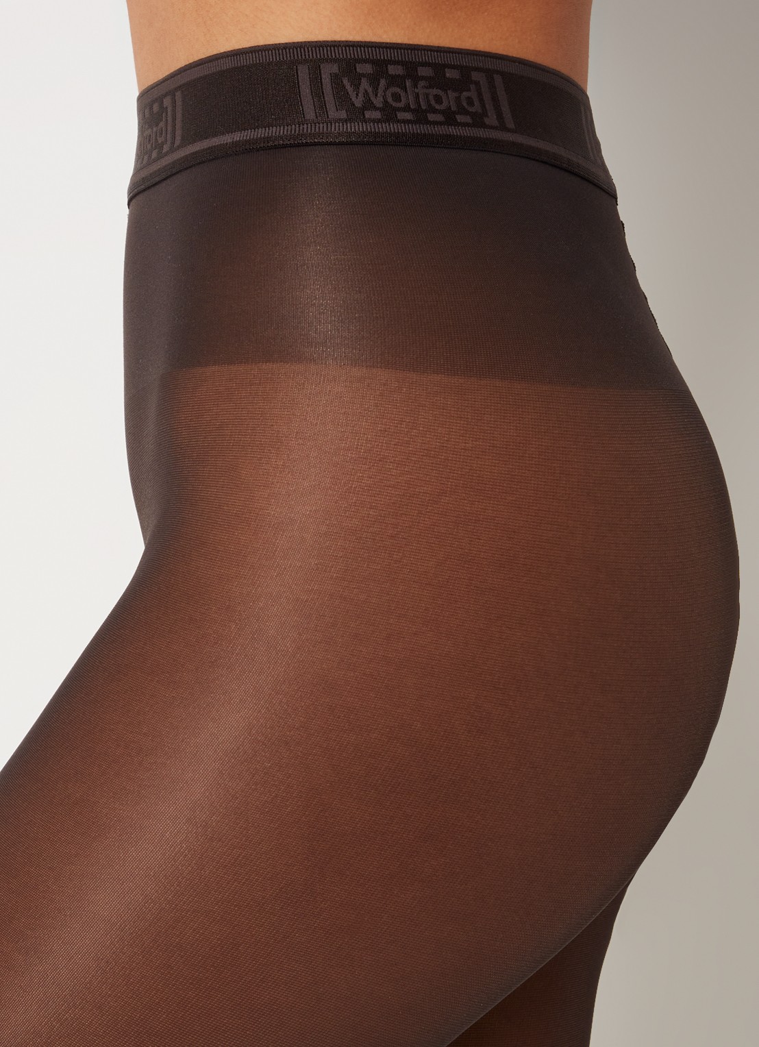Wolford Synergy corrigerende panty in 40 denier - detail 2 antraciet